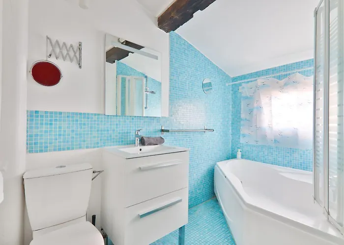 Quartier Saint-michel Notre-dame 2 Free Netflix *